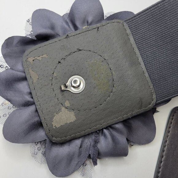 Large Grey Floral Glitter Belt Stretchy Womens Belt - Picture 4 of 9